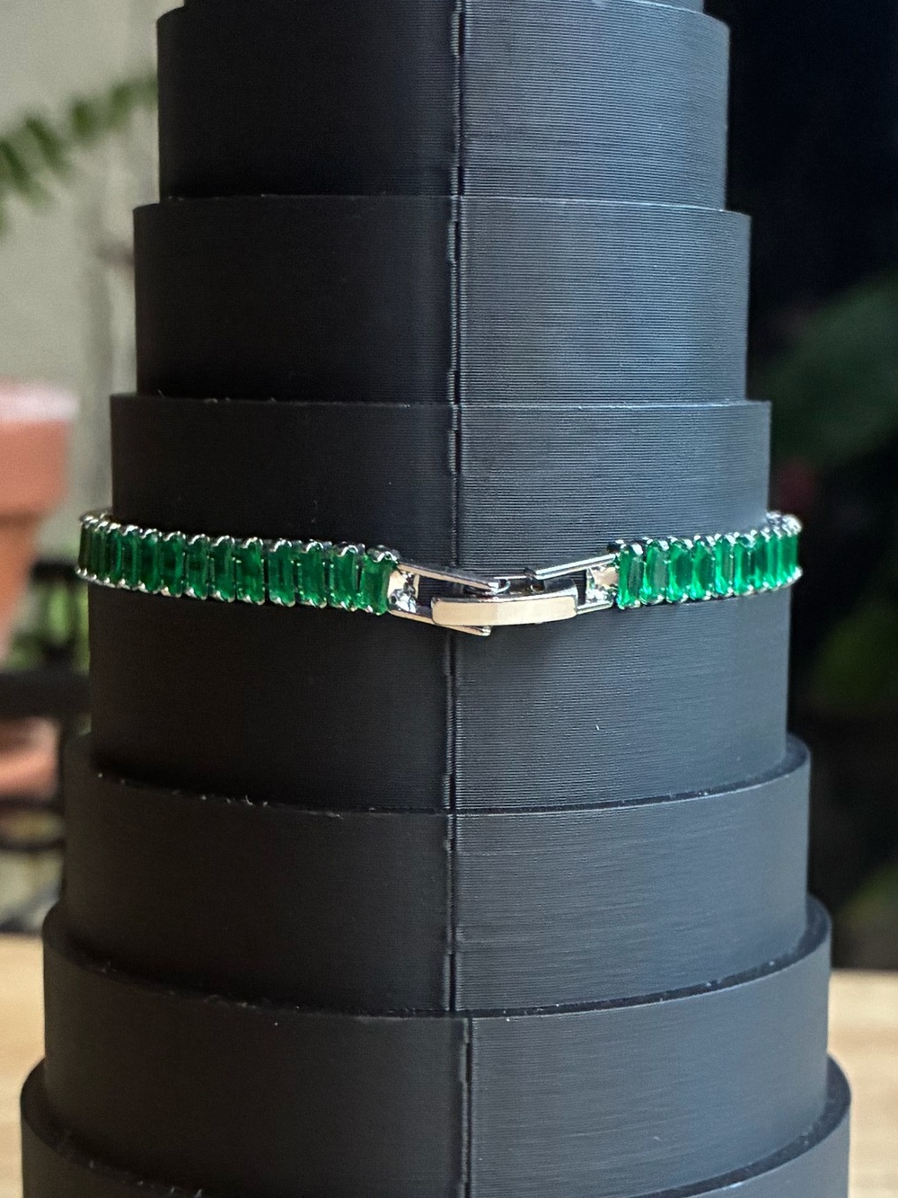 NWT Emerald Green Baguette Tennis Bracelet (Adjustable 6.5" - 7.5") - Picture 4 of 11